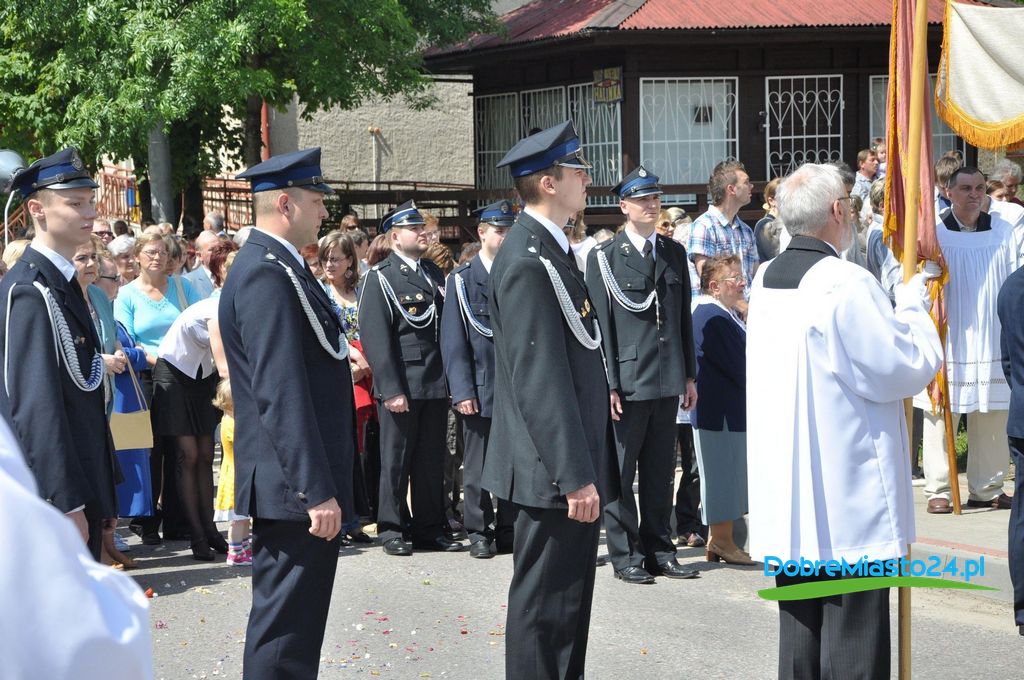 dobre miasto dobremiasto warmia mazury olsztyn wiadomosci  warminsko mazurskie DSC_0027 2010-06-03 procesja_ 00009