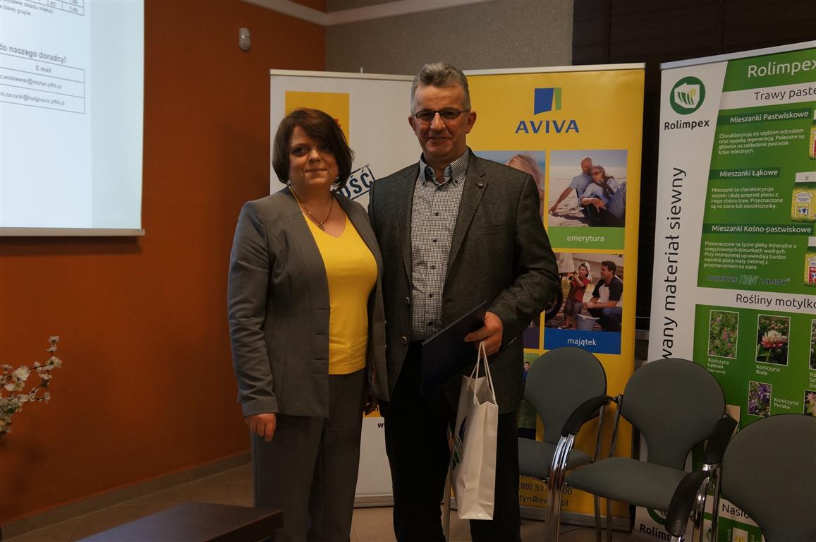 Ryszard Wagner posiada 100 krów. Wydajność jednej krowy w 2015r. wyniosła 10645 kg mleka.